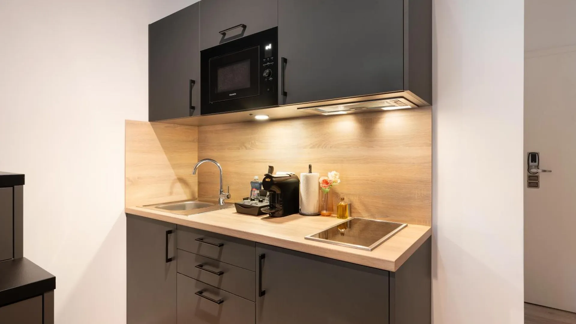 Servus Apartments By Homaris Munique 0*,