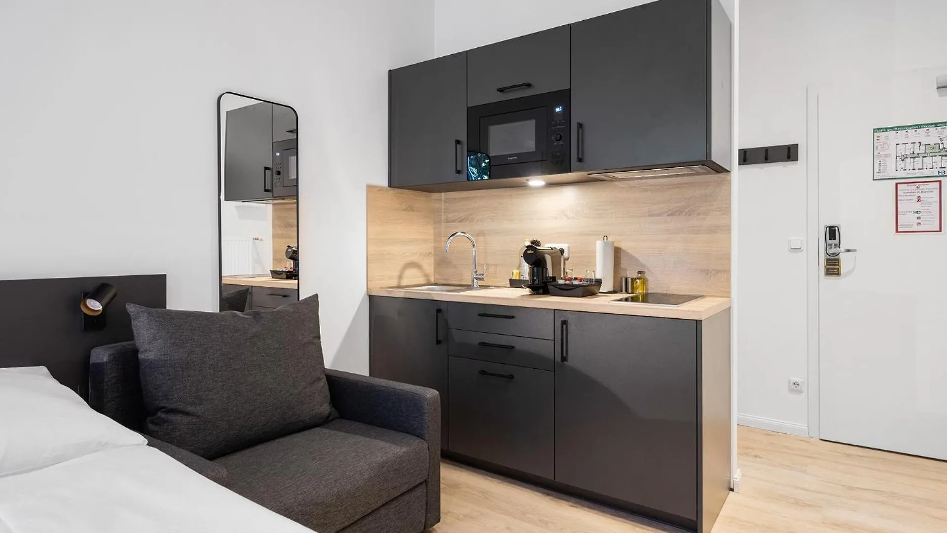 Servus Apartments By Homaris Мюнхен Апарт-отель